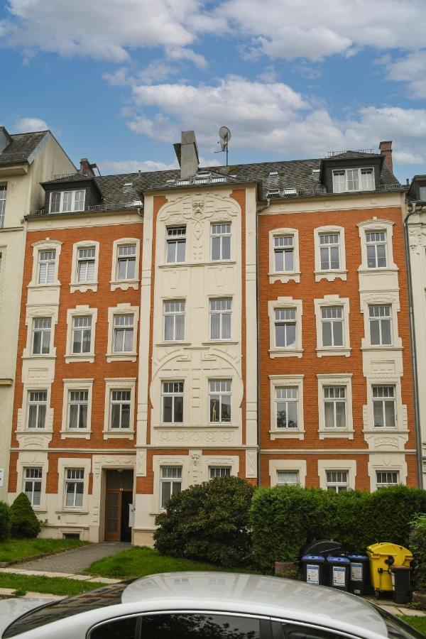 Moderne Ferienwohnung In Direkter Naehe Zur Uni, Netflix Gratis, Wlan, Waschmaschine, Geschirrspueler, Zentrum, Chemnitz Luaran gambar